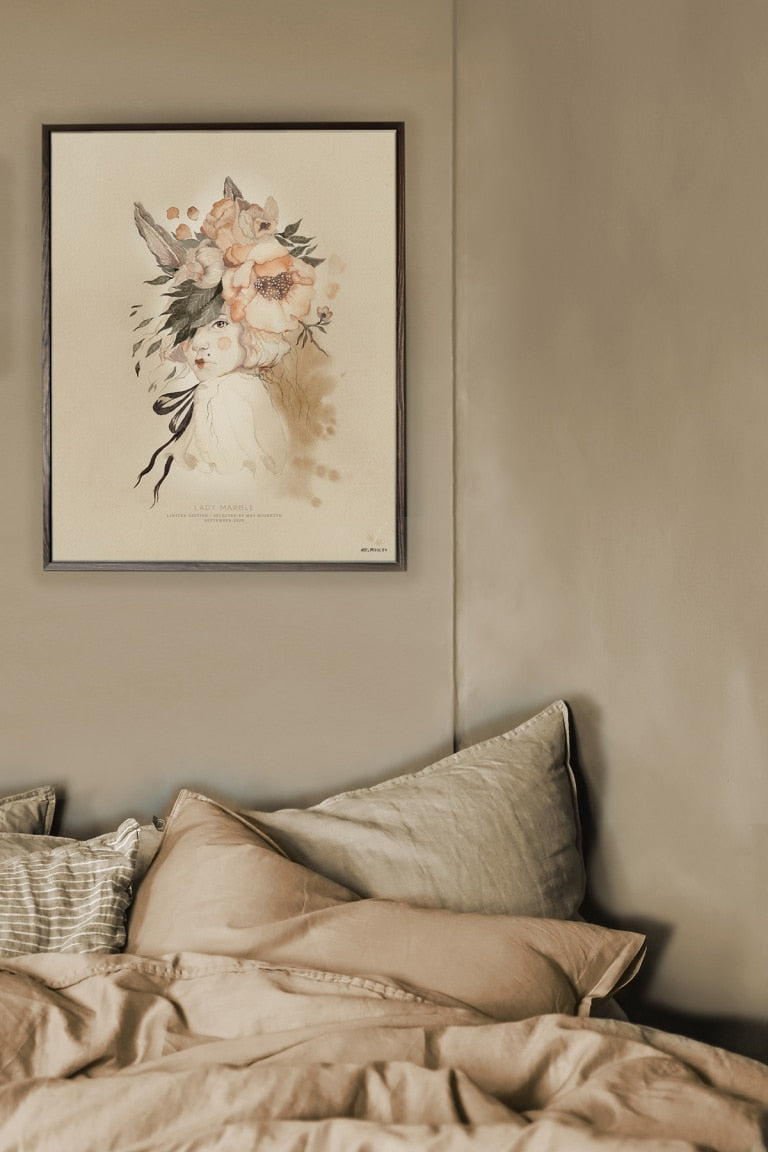 Lady Marble Plakat 40x50 Mrs Mighetto - Mrs. Mighetto Plakater  - 5762578219162